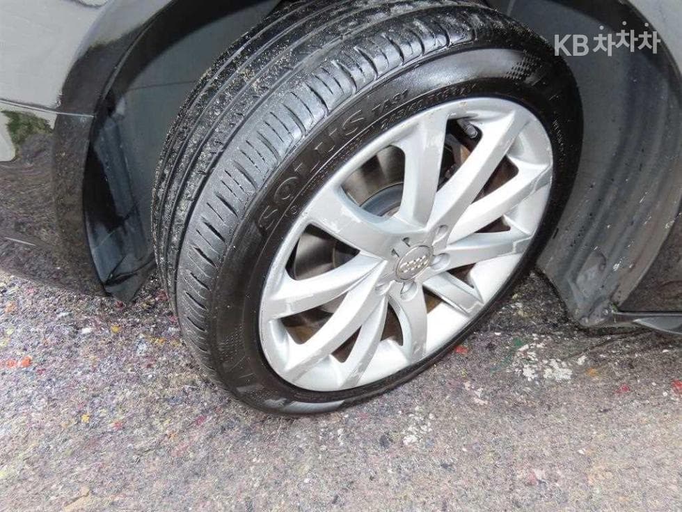 Audi NEW A440 TFSI 콰트로 Dynamic B8 - 15