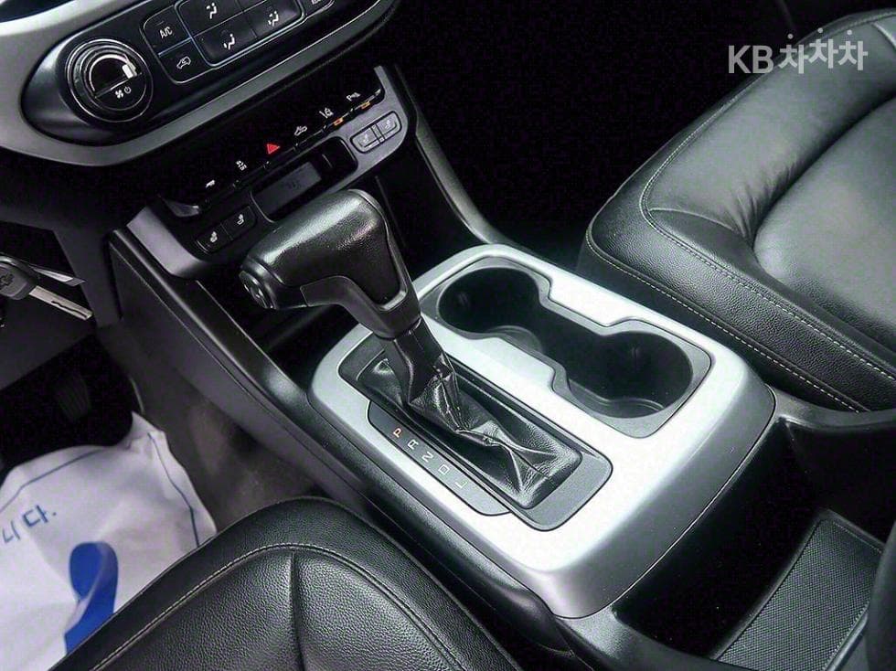 Джи Ем Корея Colorado3.6L V6 4x4 Extreme - 10