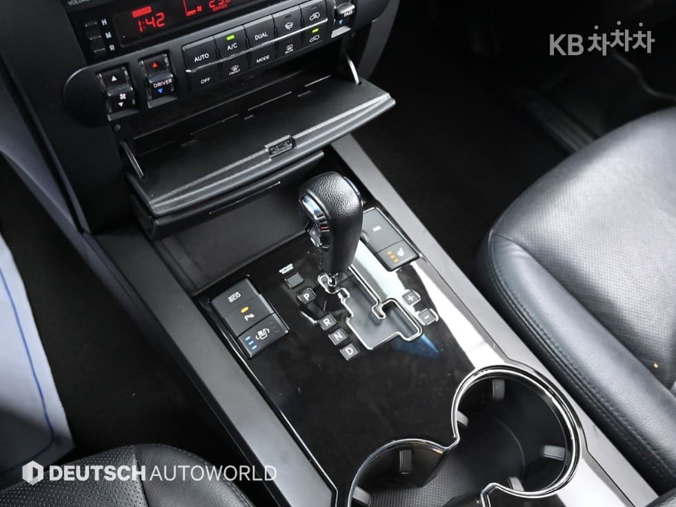 Киа Mohave2WD QV300 Висок клас - 9