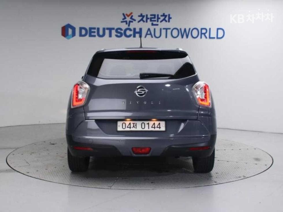 КейДжи Мобилити ТиволиДизел LX Стандартен - 4