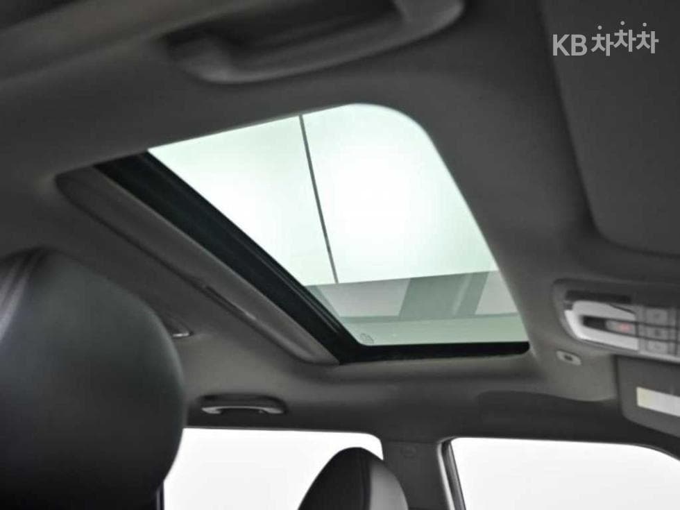 КейДжи Мобилити ТиволиДизел LX Стандартен - 19