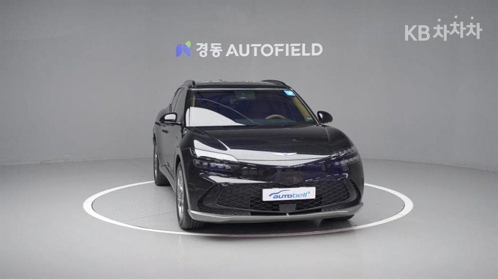 Genesis GV60 Standard 2WD Standard - Image 1