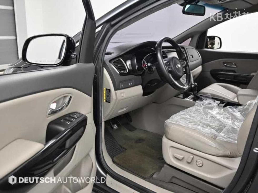 Киа All New Канивал9-местен 2.2 Дизел Noblesse - 11