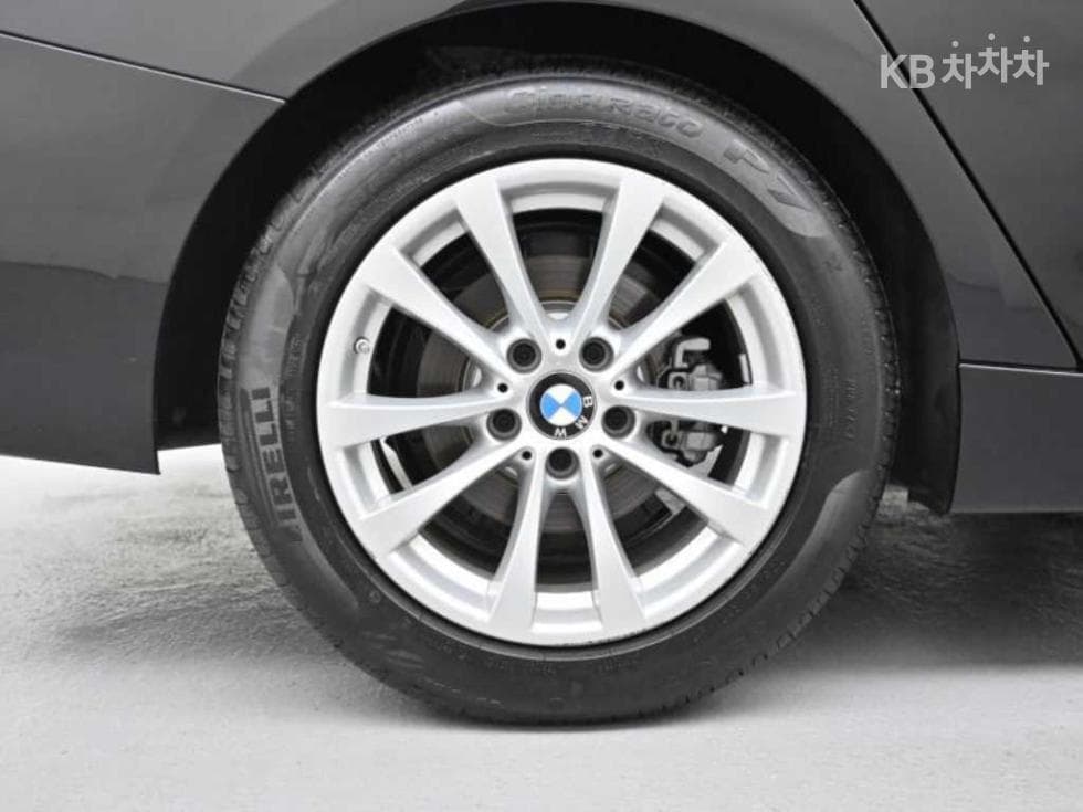 BMW Gran Turismo3 Серия GT 320d F34 - 5