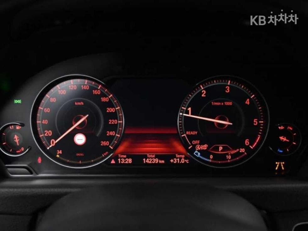 BMW Gran Turismo3 Серия GT 320d F34 - 8