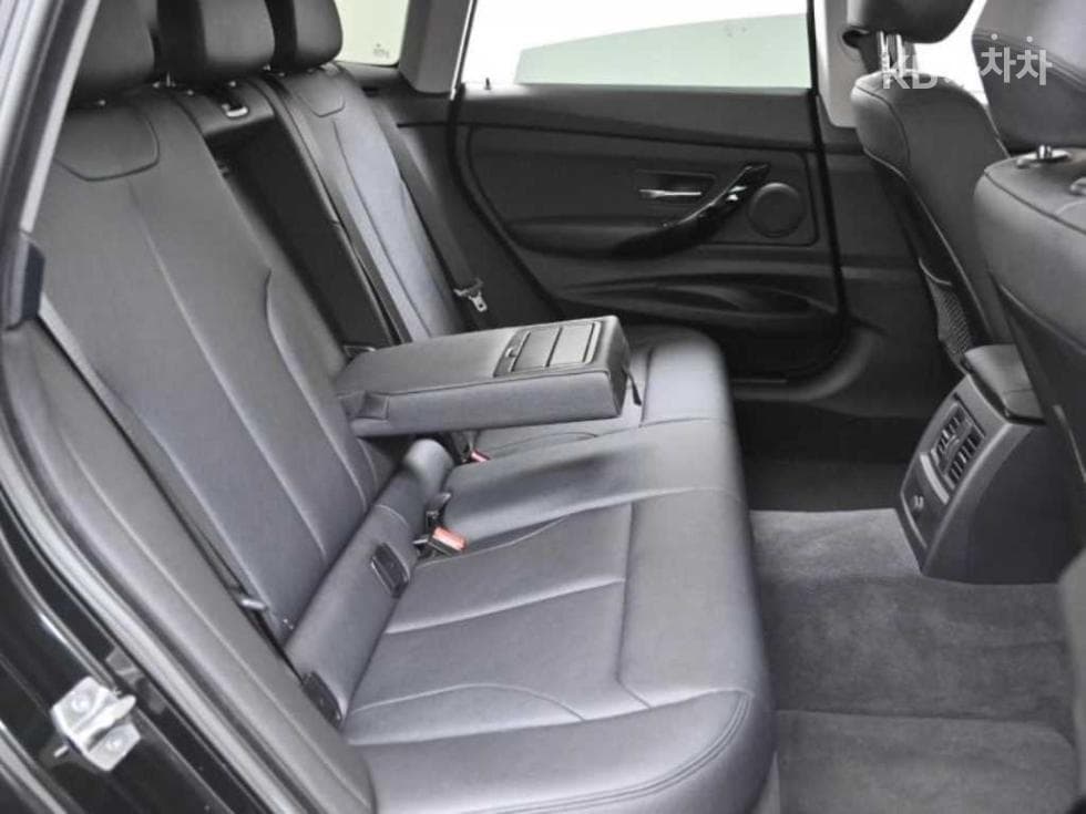 BMW Gran Turismo3 Серия GT 320d F34 - 12
