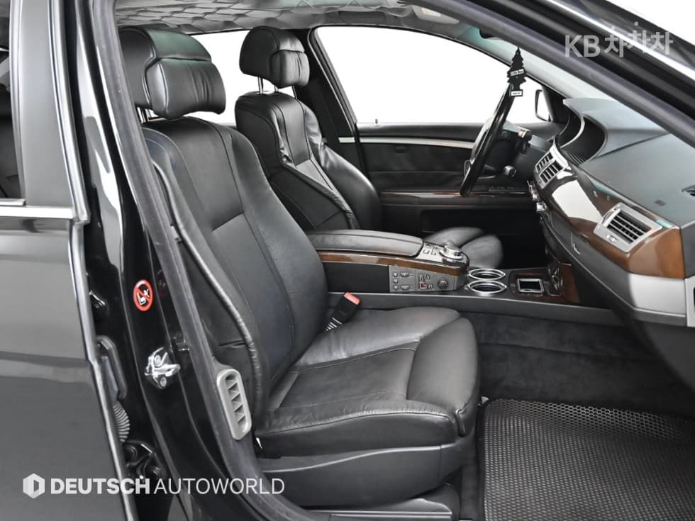 BMW 7시리즈730Li - 10