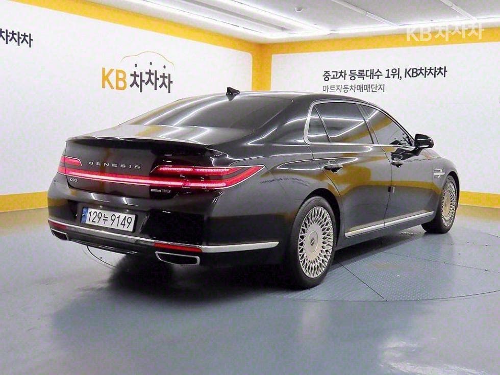 Genesis G903.8 GDi AWD Premium Luxury - 4