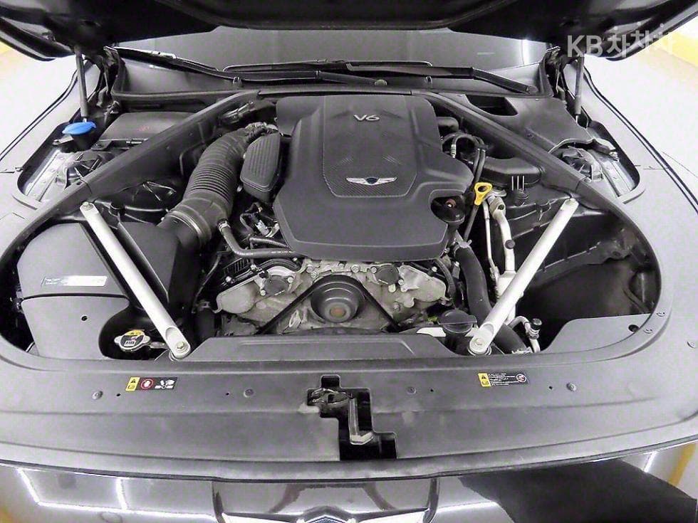 Genesis G903.8 GDi AWD Premium Luxury - 19
