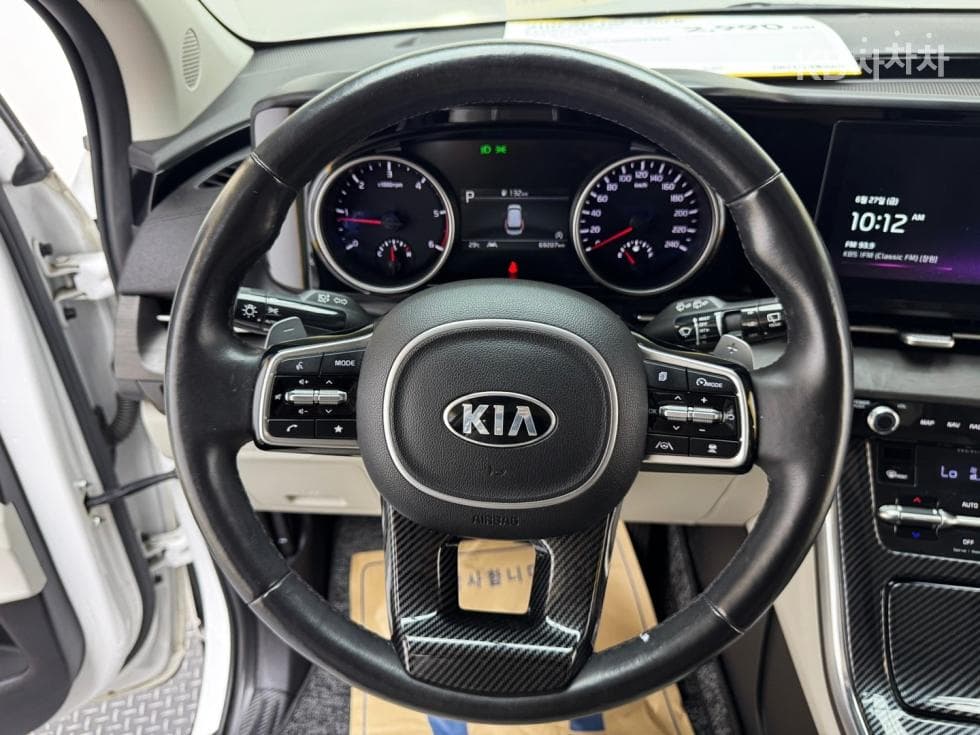 Kia Carnival 4th generationD2.2 9-seater Noblesse - 11