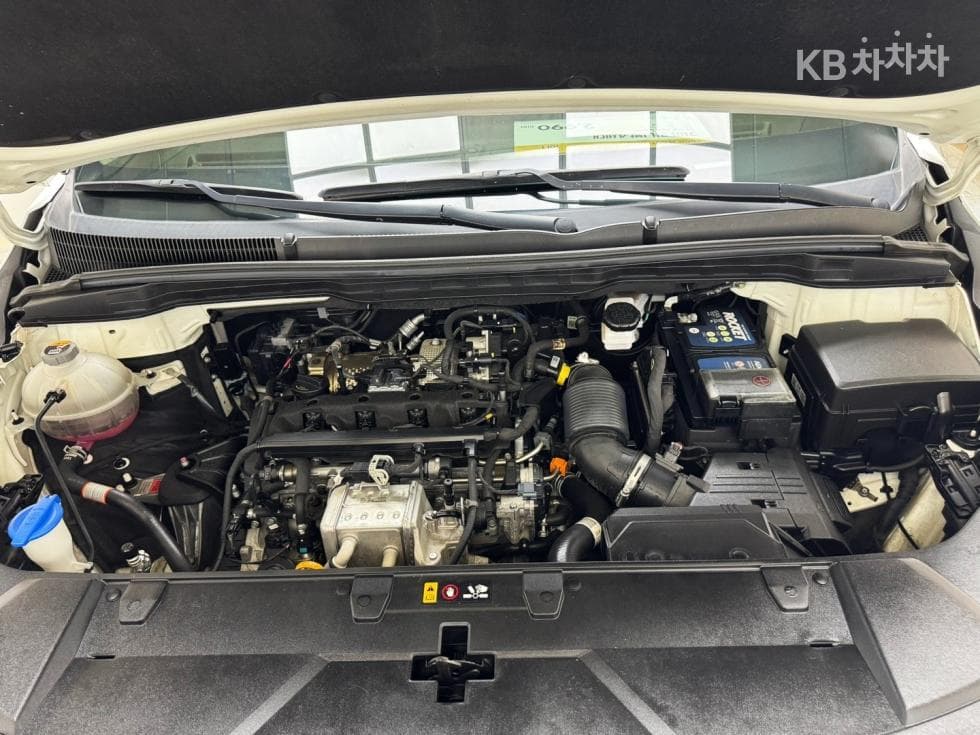 Kia Carnival 4th generationD2.2 9-seater Noblesse - 19