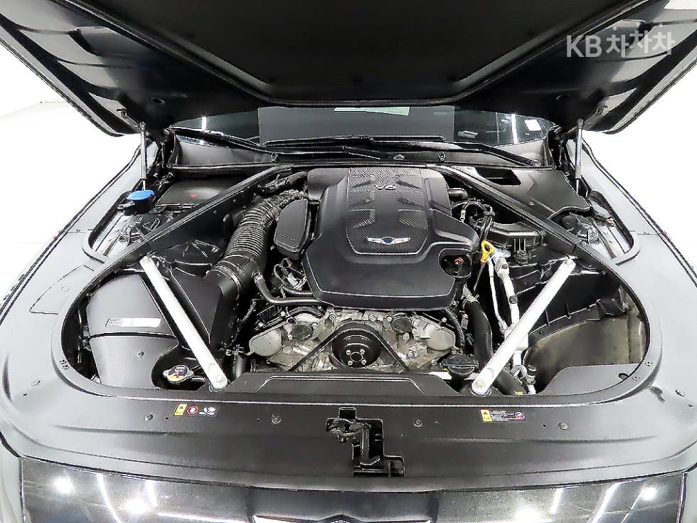 Genesis G903.8 GDi AWD Premium Luxury - 19