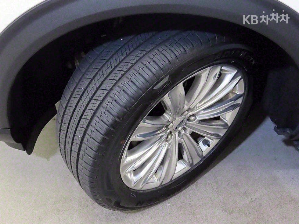 Форд Експлорер(6세대)Бензин Турбо 2.3 AWD Limited - 20