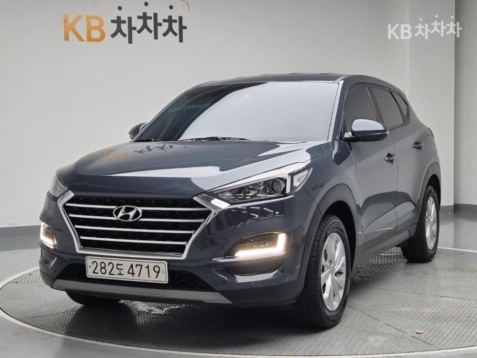 Hyundai All New Tucson Diesel (e-VGT R)1.6 2WD Smart - Image 1