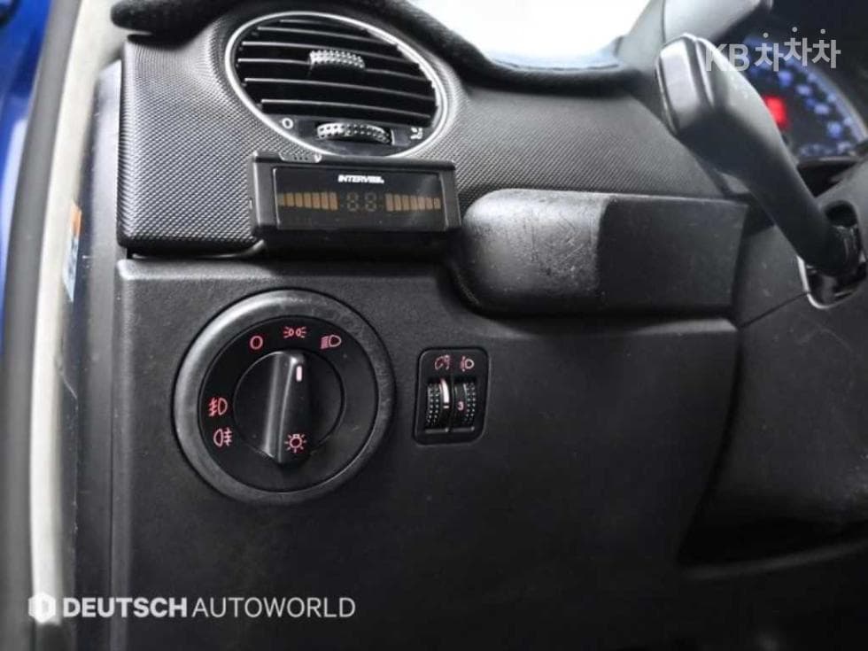 Volkswagen New BeetleDELUXE 2.0 - 15