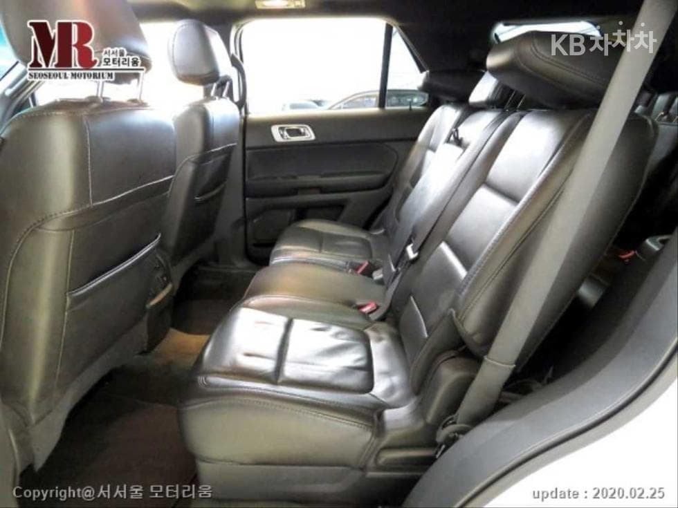 Ford New Explorer3.5 Ti-VCT V6 4WD Limited - 10