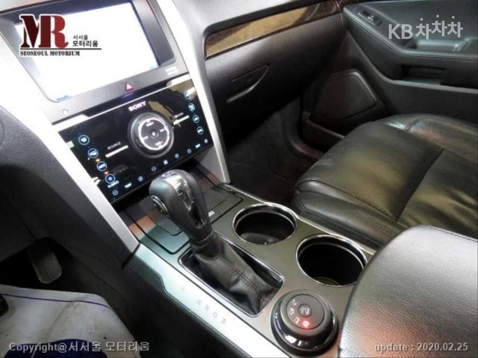 Ford New Explorer3.5 Ti-VCT V6 4WD Limited - 11