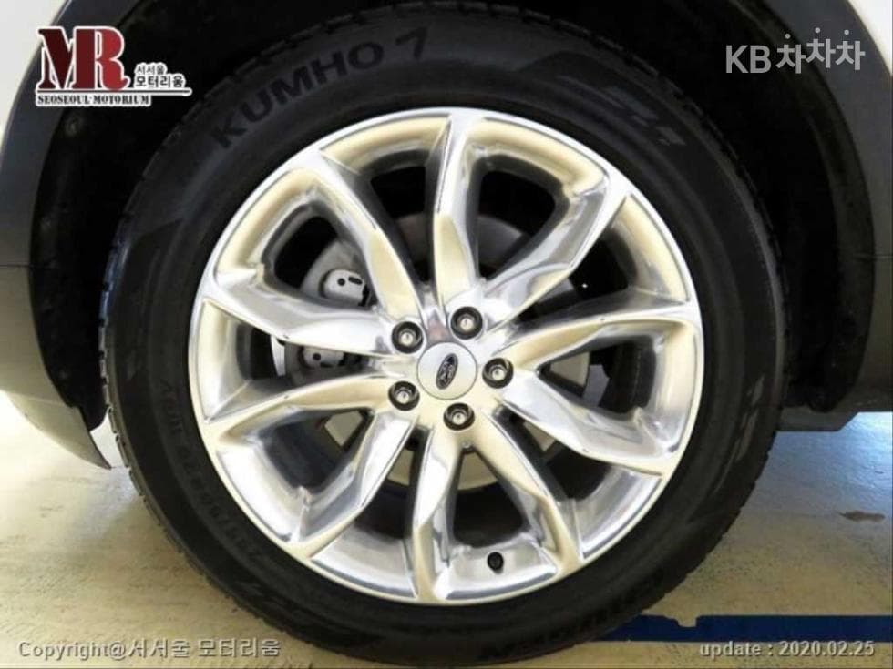 Ford New Explorer3.5 Ti-VCT V6 4WD Limited - 20