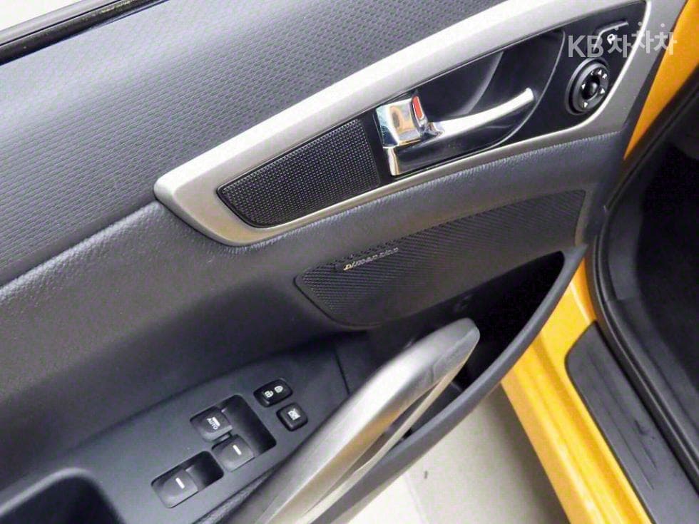 Hyundai VelosterDCT Pack - 17