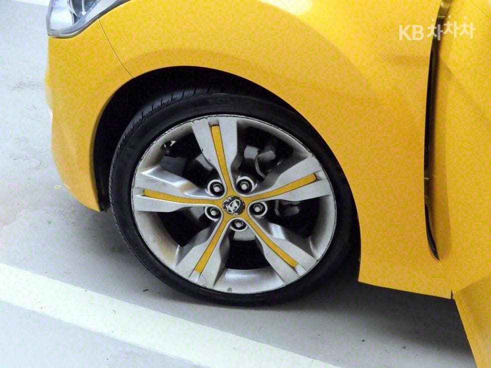 Hyundai VelosterDCT Pack - 19