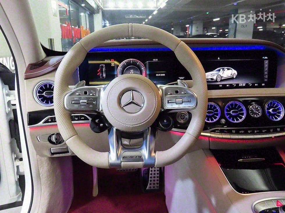 Mercedes-Benz New S-ClassS63 AMG 4MATIC+ - 9