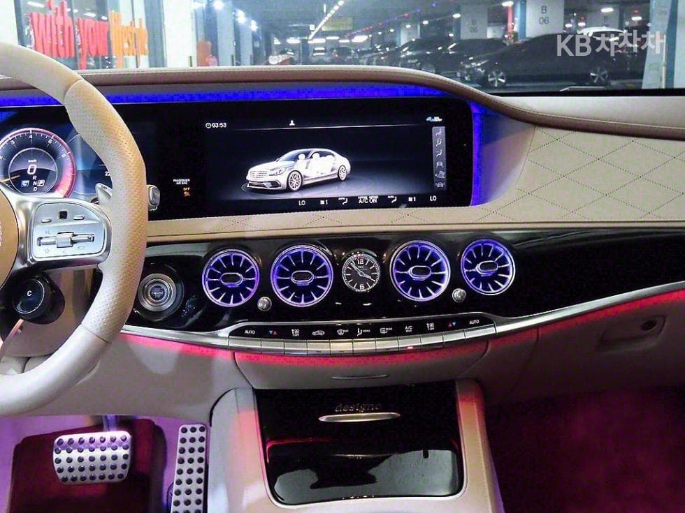 Mercedes-Benz New S-ClassS63 AMG 4MATIC+ - 11