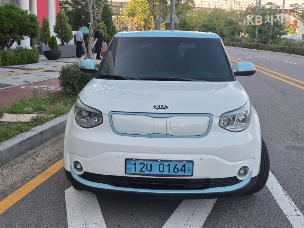 Kia Soul EV EV - Image 3