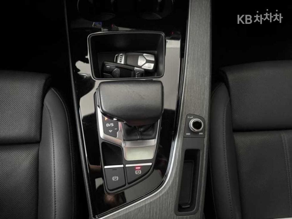 Audi A4 (B9)35 Turbo Diesel Injection Premium - 8