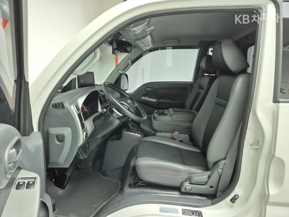 Киа The New (фейслифт) Бонго 3 (лек) EVBox Truck 1 тон 표준형 Королевска кабина Удължено междуосие Стандартен - 10