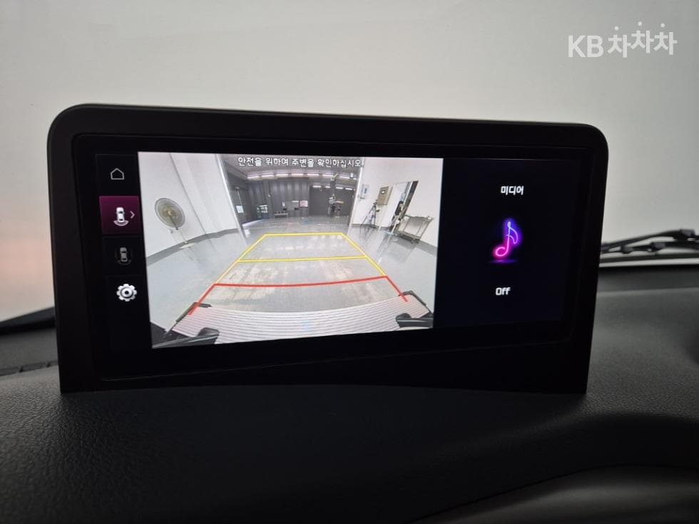 Киа The New (фейслифт) Бонго 3 (лек) EVBox Truck 1 тон 표준형 Королевска кабина Удължено междуосие Стандартен - 12