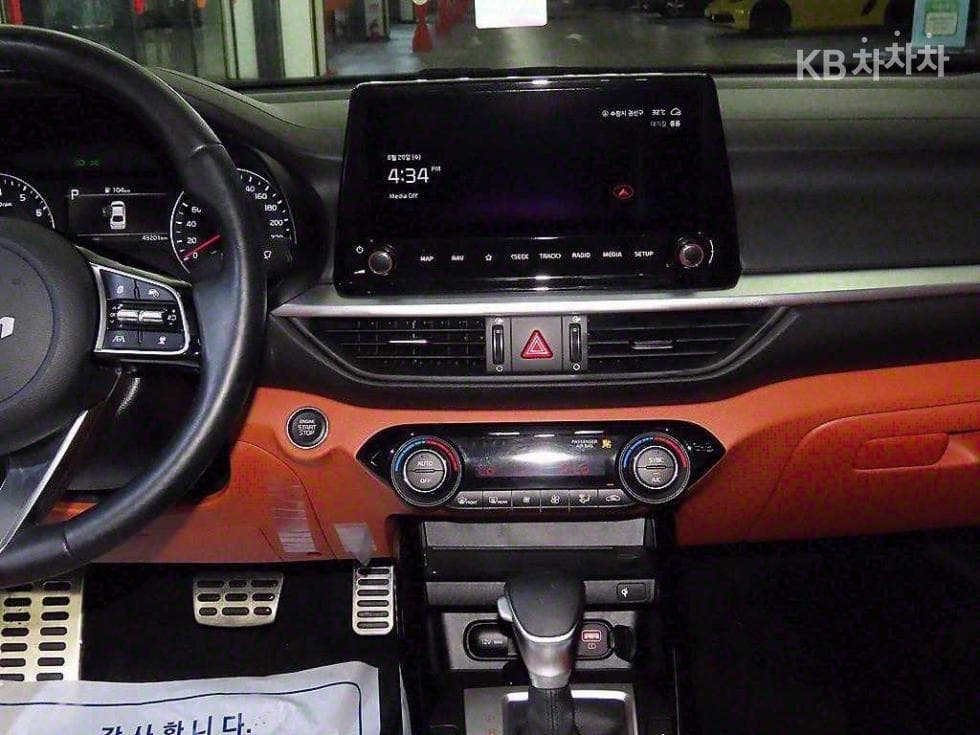 Kia The New (facelift) K3(BD)1.6 Gasoline Prestige - 11