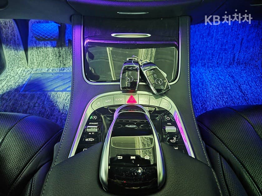 Mercedes-Benz Нов S-КласS350L W222 - 18