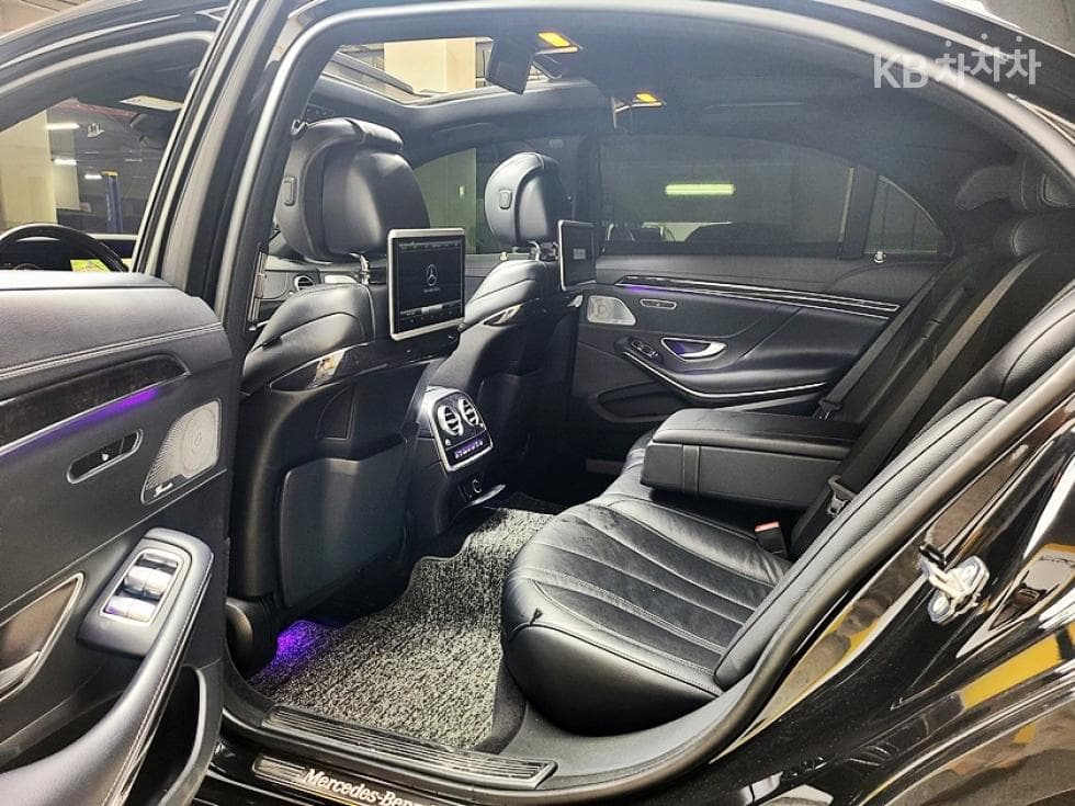 Mercedes-Benz Нов S-КласS350L W222 - 17