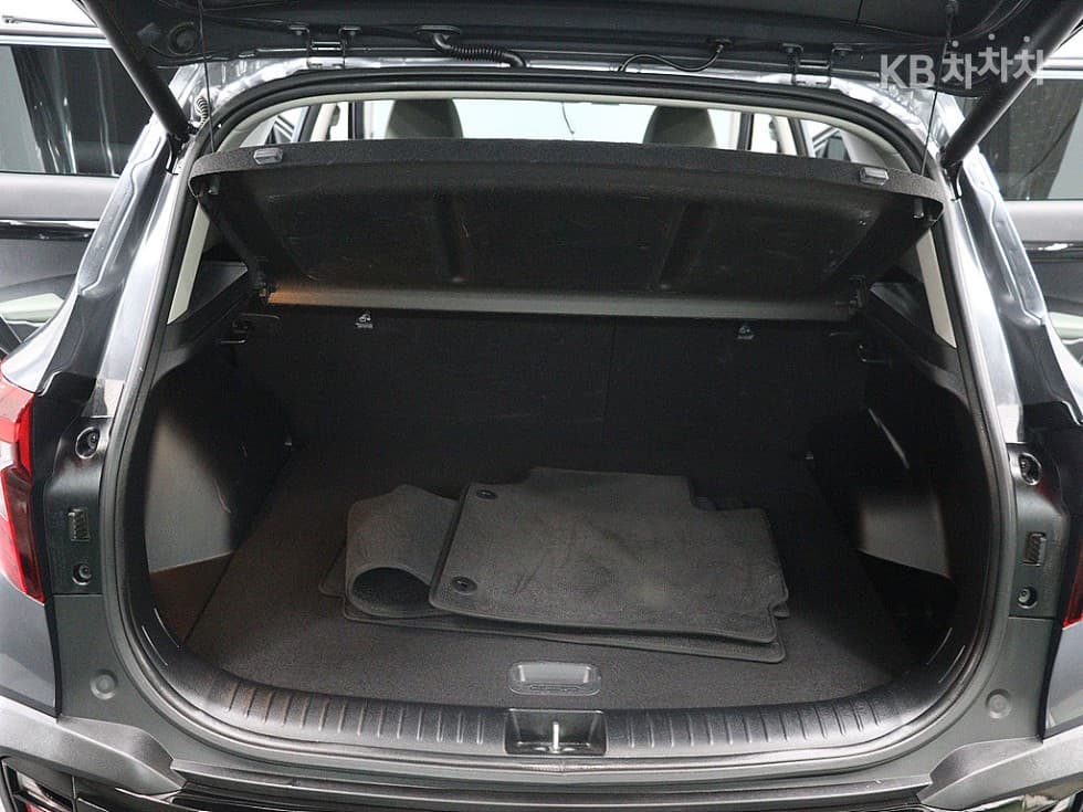 Киа The New (фейслифт) Seltos(SP2)1.6 T-GDI 2WD Signature Gravity - 18