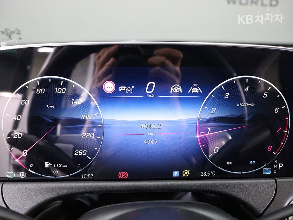 Mercedes-Benz E-클래스 (W214)E200 Avantgrade - 16