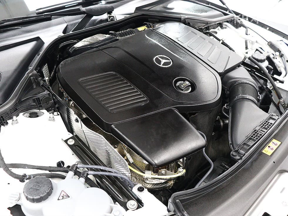 Mercedes-Benz E-클래스 (W214)E200 Avantgrade - 28