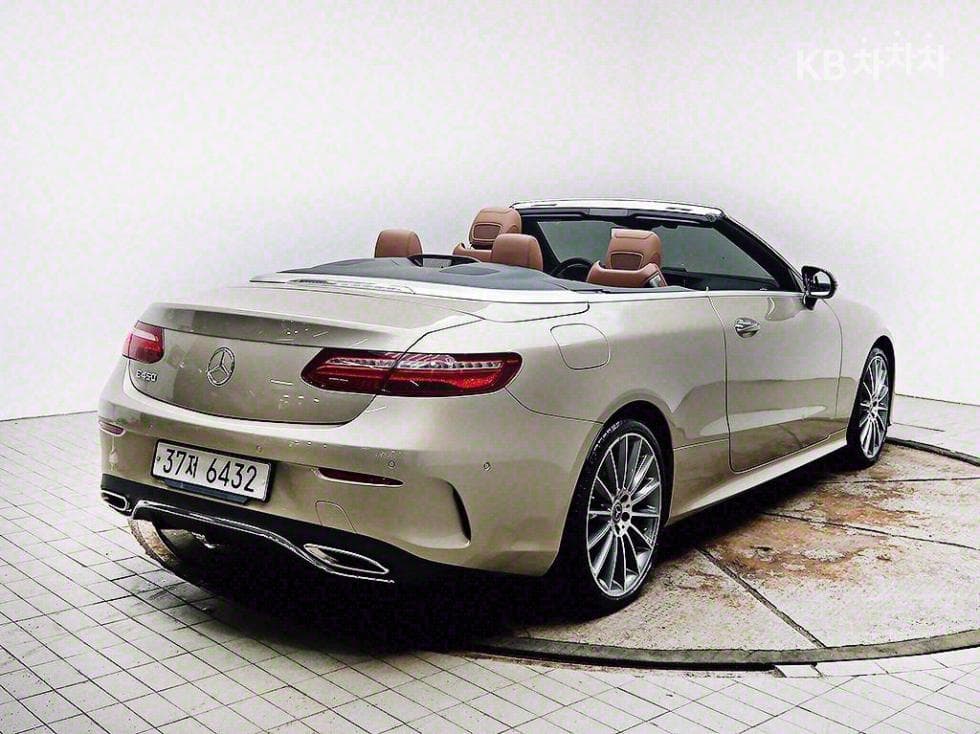 Mercedes-Benz E-Клас (W213)E450 Cabriolet - 7