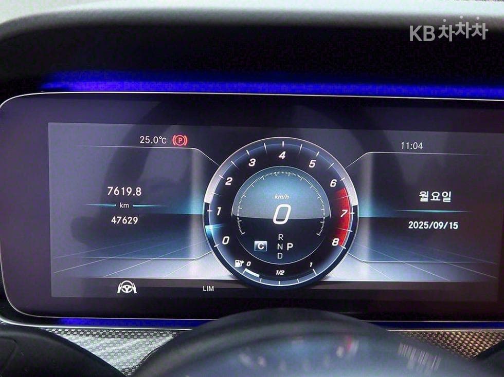 Mercedes-Benz E-Клас (W213)E450 Cabriolet - 9