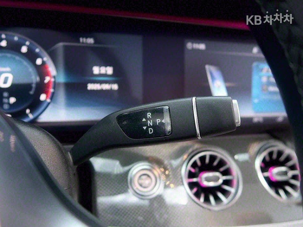 Mercedes-Benz E-Клас (W213)E450 Cabriolet - 14