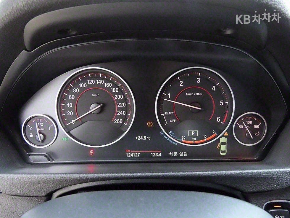 BMW 4시리즈 (F32)420d Купе M스포츠 F32 - 9