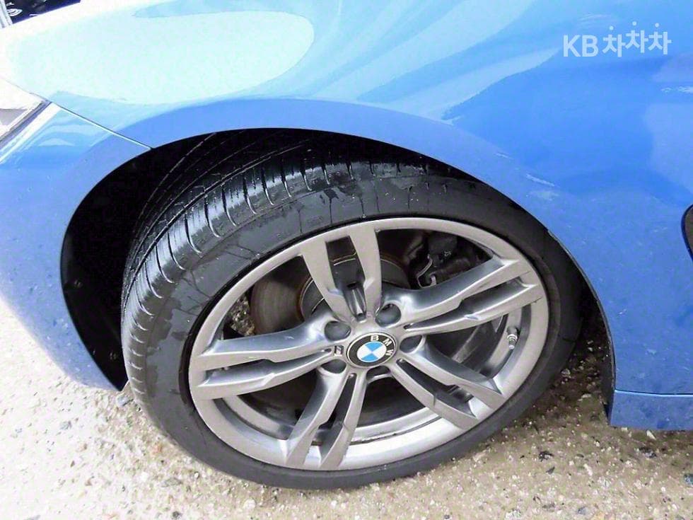 BMW 4시리즈 (F32)420d Купе M스포츠 F32 - 20