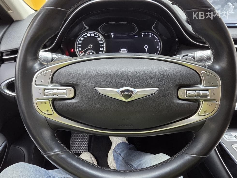 Дженезис GV70Дизел 2.2 AWD - 12