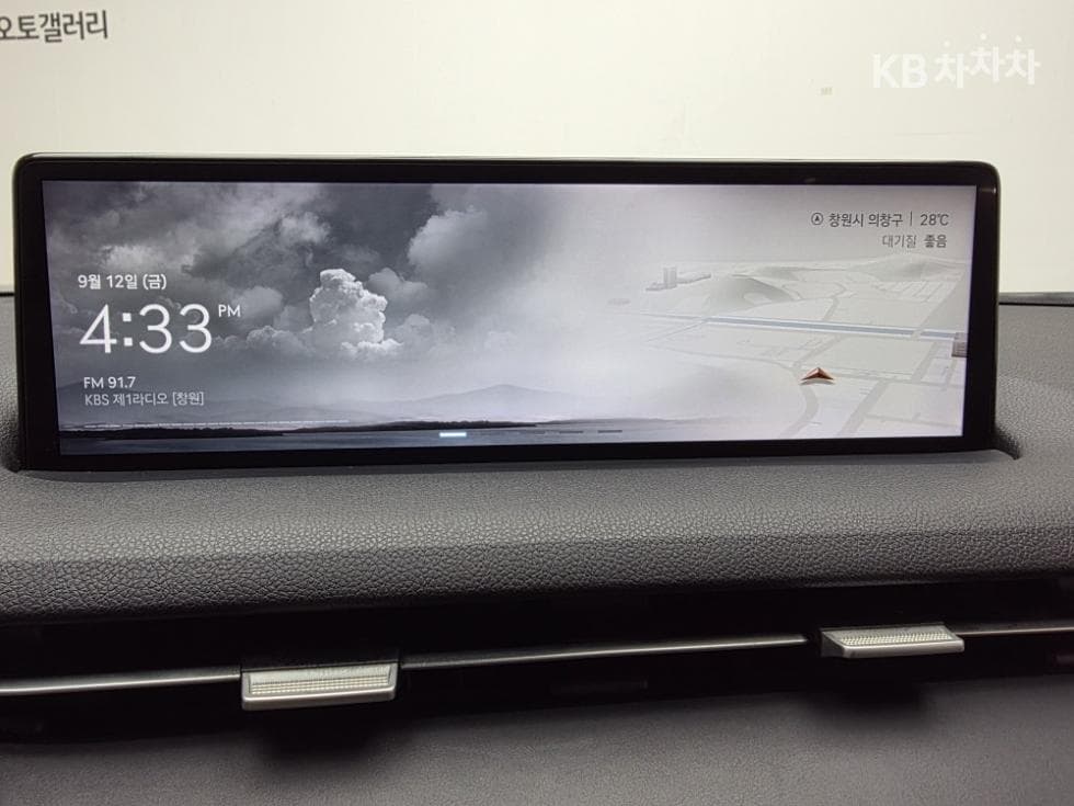 Дженезис GV70Дизел 2.2 AWD - 13