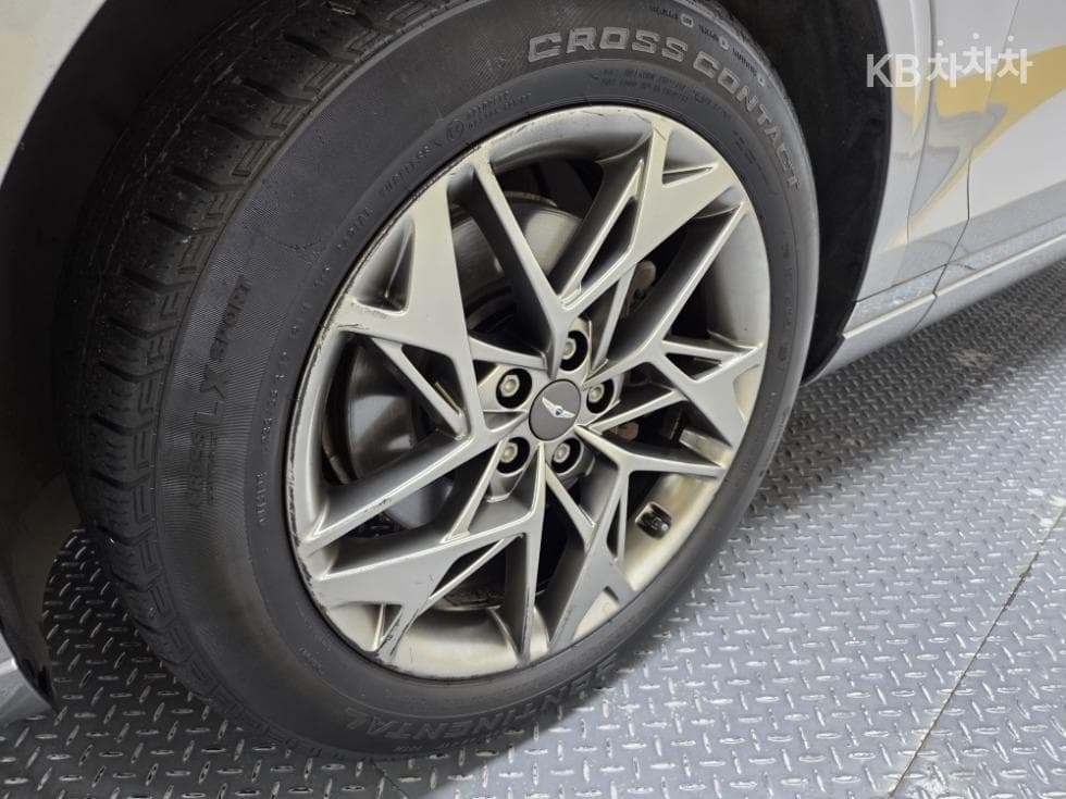 Дженезис GV70Дизел 2.2 AWD - 19