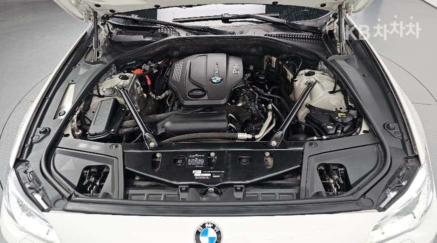 BMW Нов5 Серия520d F10 - 6