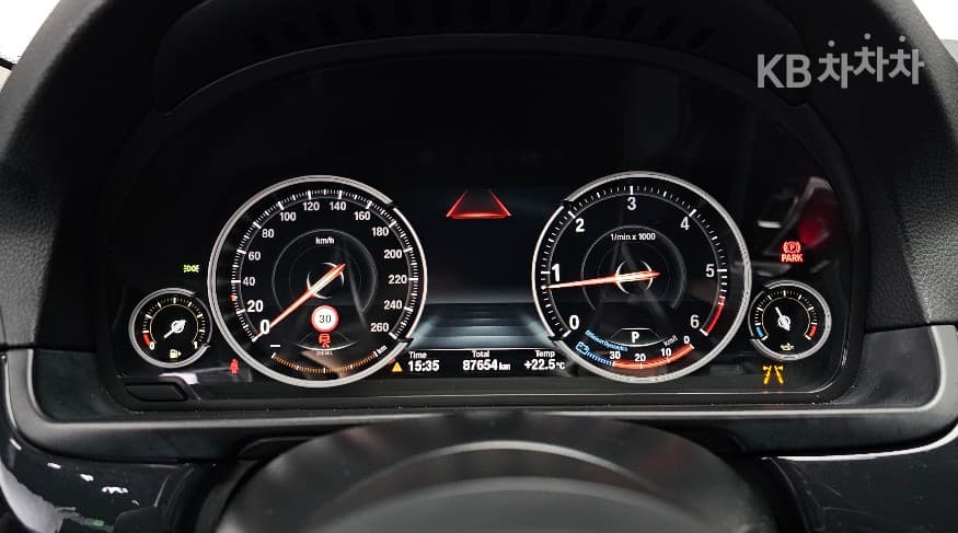 BMW Нов5 Серия520d F10 - 5