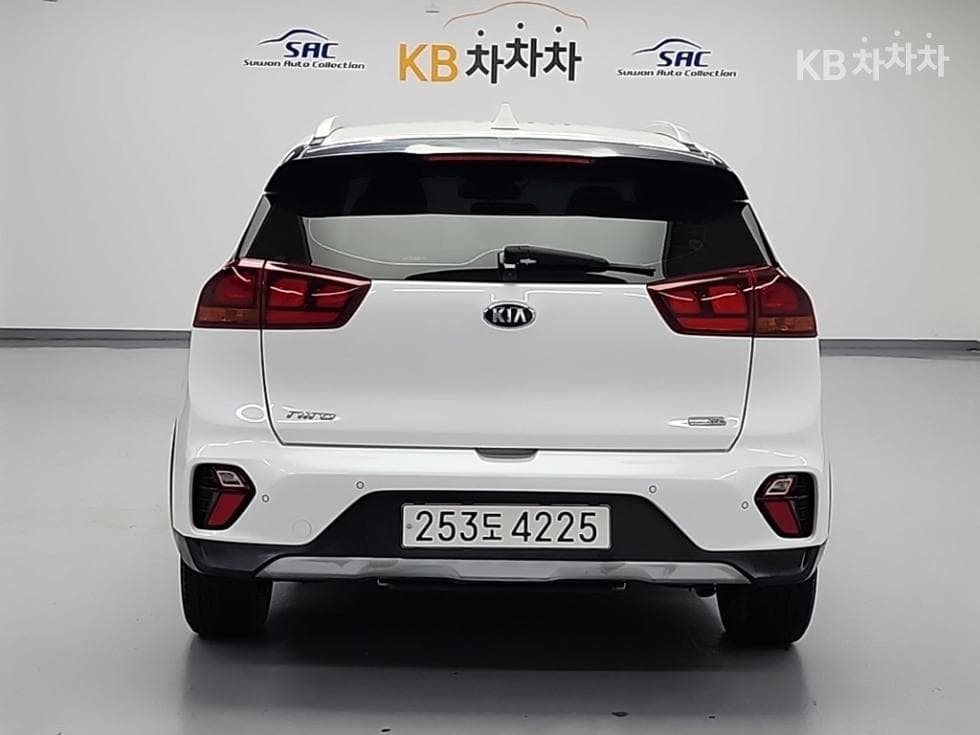 Киа The New (фейслифт) Ниро1.6 HEV Лукс - 3