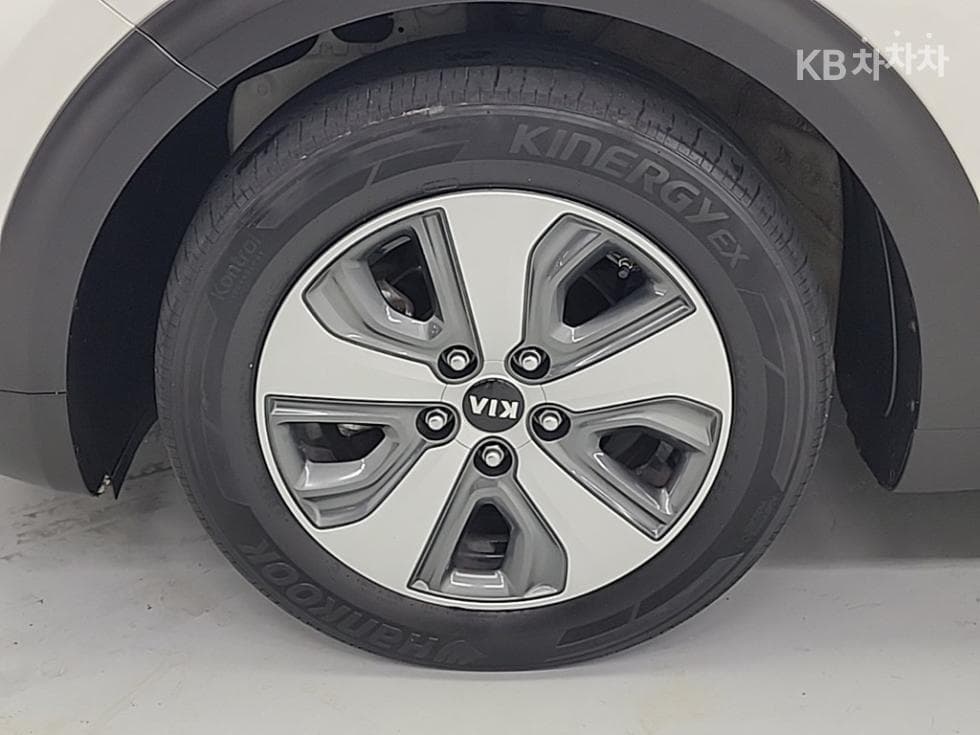 Киа The New (фейслифт) Ниро1.6 HEV Лукс - 19