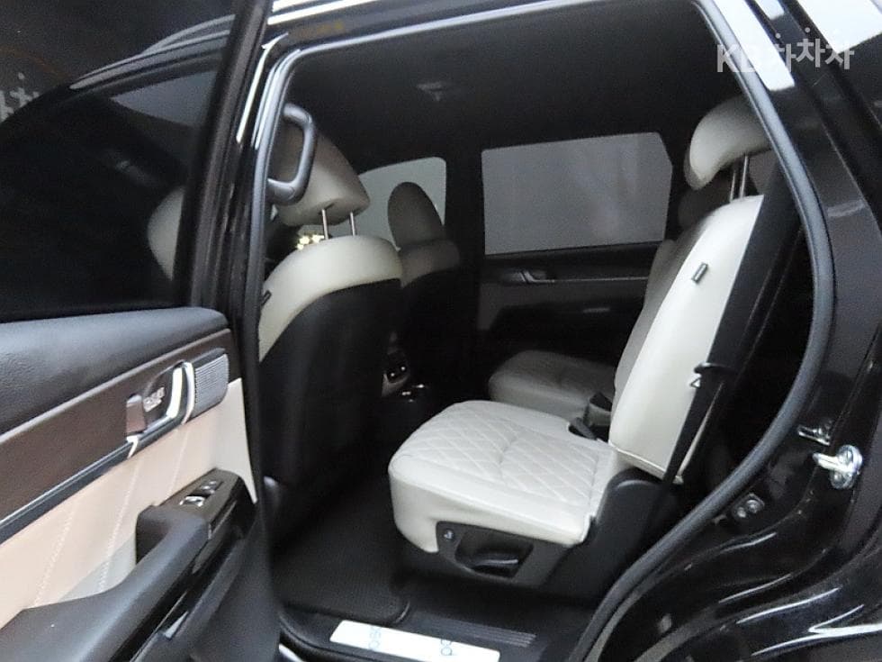 Kia Mohave 더마스터3.0 Diesel 4WD Masters - 11