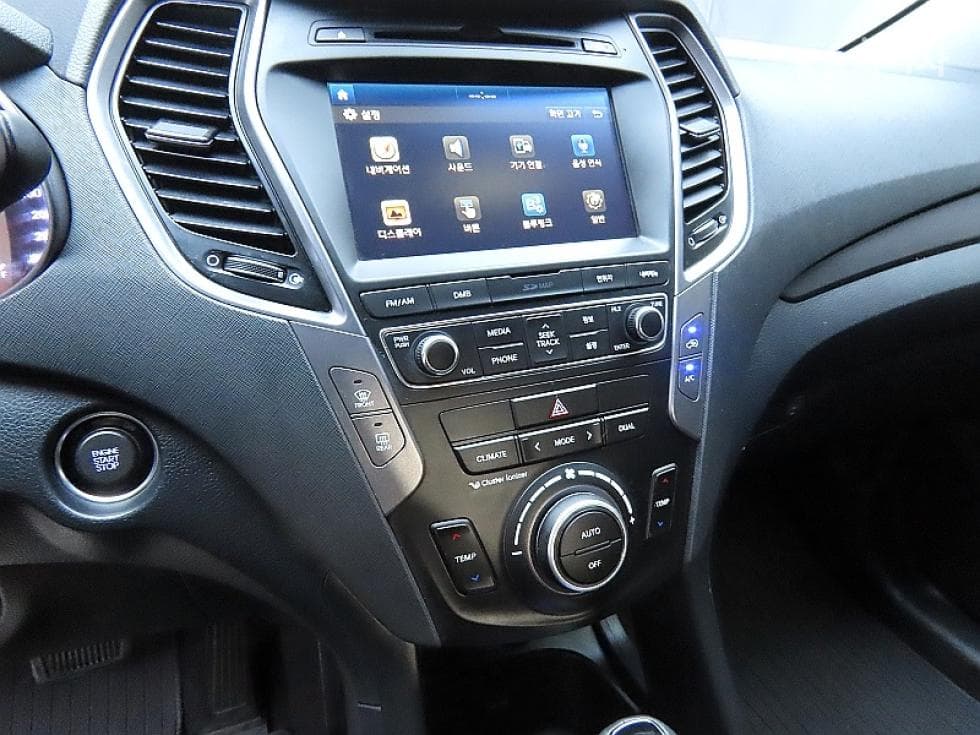 Hyundai Santa Fe DMHyundai R-engine 2.0 diesel 2WD PREMIUM Standard - 16